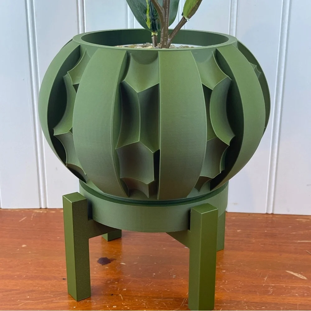 Erma Modern Indoor Planter Pot, Houseplant, Eco-friendly